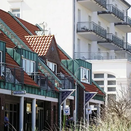 Strandstrasse Bontje Comfortable Holiday home *